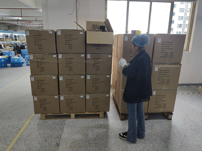 Hangzhou Jianjia Household Supplies Co.,Ltd. ligne de production du fabricant